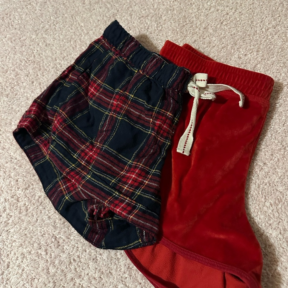 Hollister Red Plaid & Solid Red Women's Shorts (Pair)